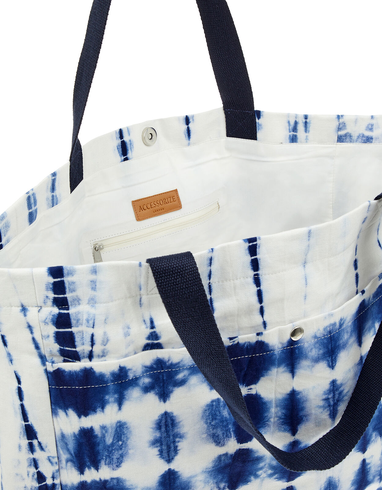 accessorize tote bag