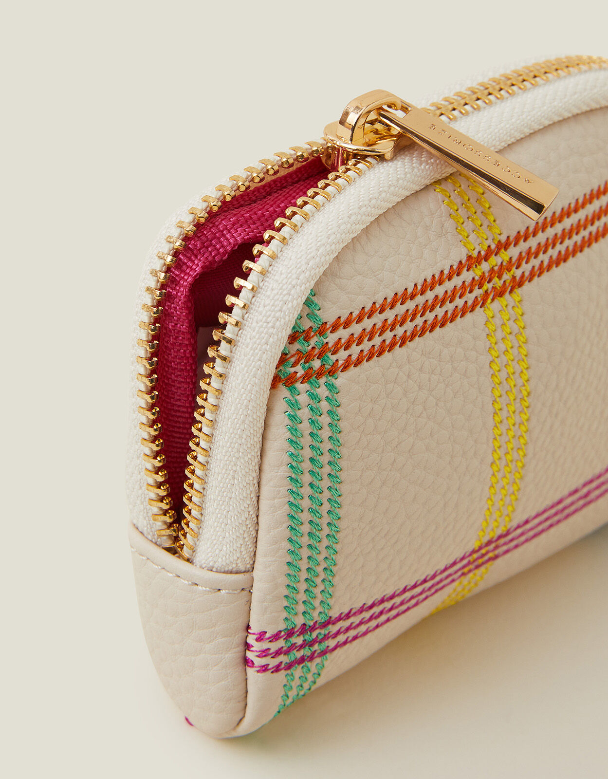 Shop for Burberry Handbags at Cruise Fashion.