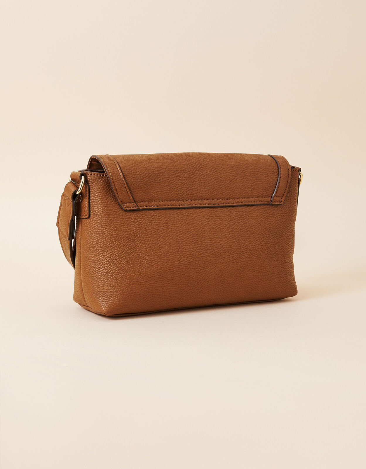 Fold Over Crossbody in 2023 | Classic leather handbag, Black purses,  Crossbody