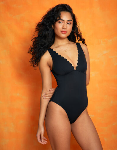 Scallop Shaping Swimsuit, Black (BLACK), large