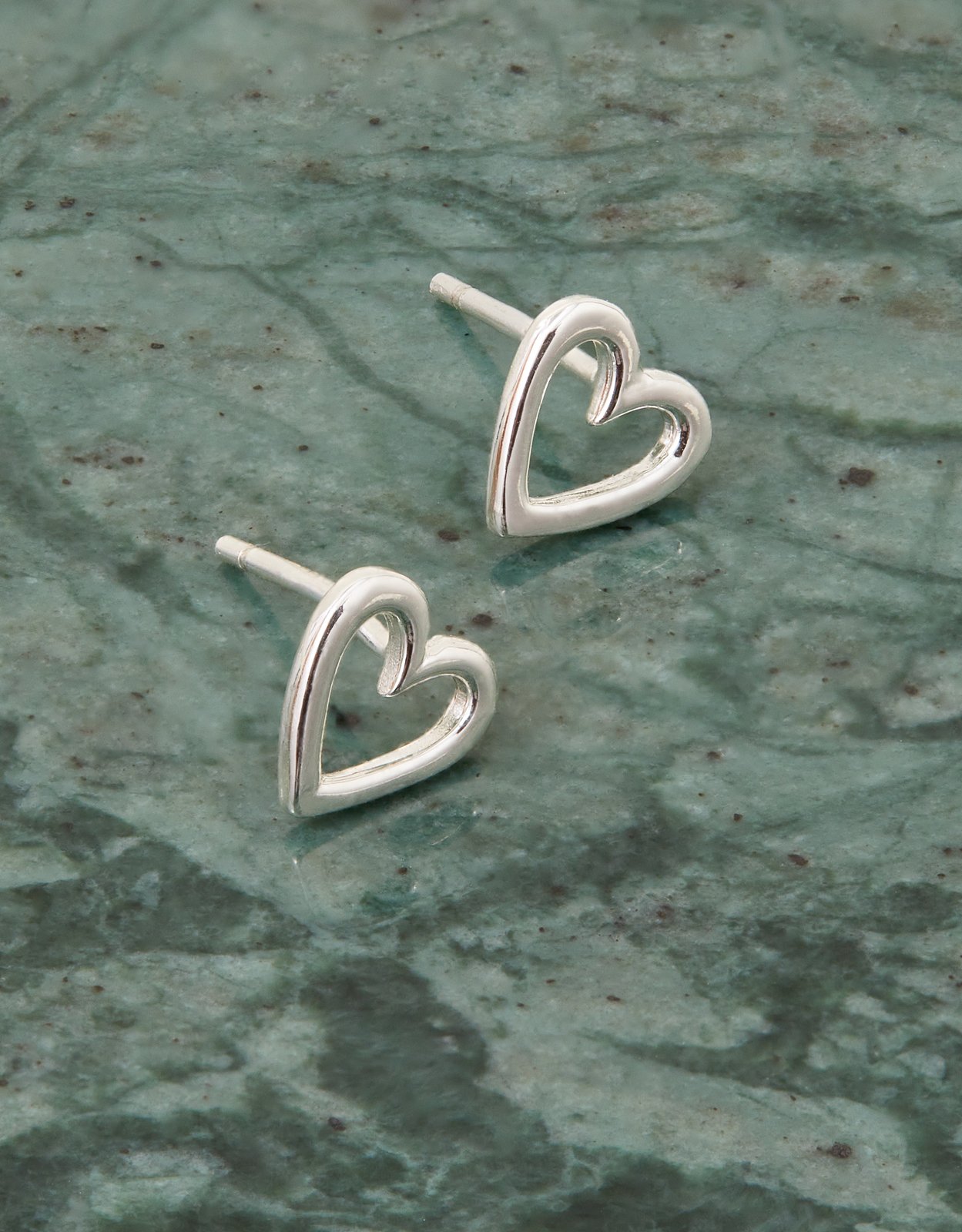 Accessorize Women's Sterling Silver Cut-Out Heart Studs, Size: L 0.5 cm